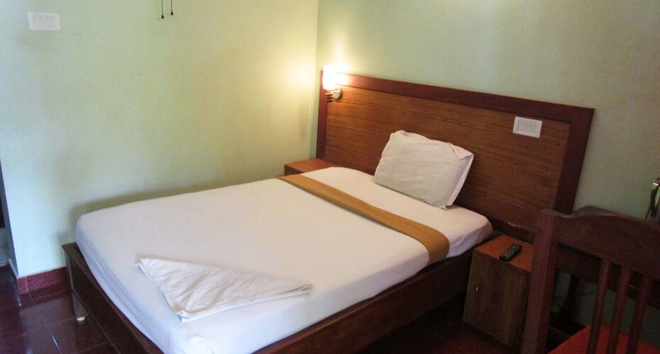 Kalpaka Tourist Home, Wayanad 4